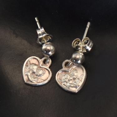 Dainty 70's Italy SU 925 silver kissing cherubs in hearts dangle studs, charming sterling Bouguereau First Kiss angel earrings 