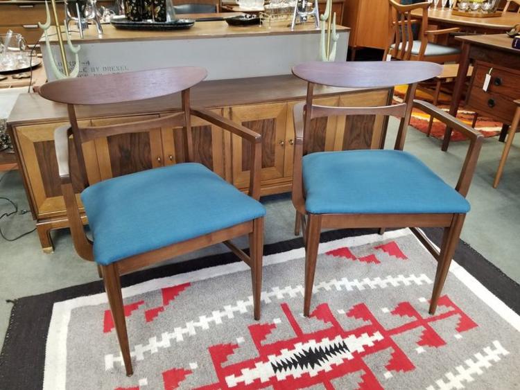 Pair of Mid-Century modern arm chairs