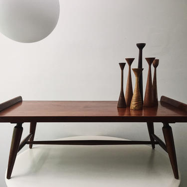 Nakashima manner coffee table or bench asian minimalist Vintage Mid Century Style Walnut widdicomb 