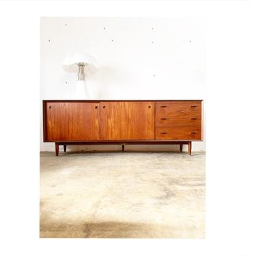Danish Modern Long Credenza Console or Sideboard 