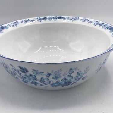 Vintage Laura Ashley &amp;quot;Sophia&amp;quot; Blue Floral Pattern  Large Serving Bowl Great Condition- 10&amp;quot; 