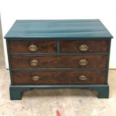 Quincy Two over Two Drawer Chest 