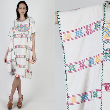 Ivory Mexican Caftan Dress / Womens Ethnic Aztec Print Dress / Embroidered Woven Oversized Kafatan / Resort Wear Sun Beach Mini Dress 