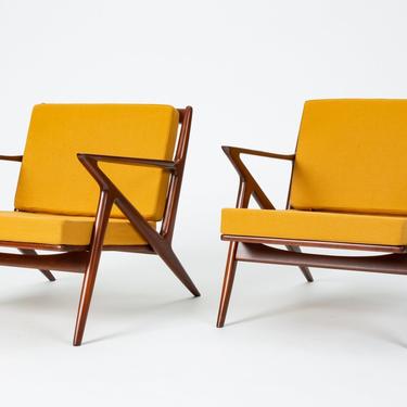 Pair of Z Chairs by Poul Jensen for Selig