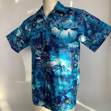 1960&#39;s Hawaiian Shirt - DUKE KAHANAMOKU for CATALINA - All Cotton - Tropical Flowers & Volcanoes - Made in Hawaii - Men&#39;s Size Large 