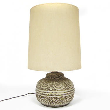 Design Technics Table Lamp With Patterned Textural Base