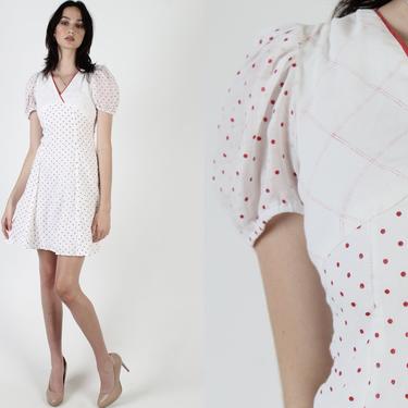 Vintage 70s White Red Polka Dot Dress / Simple Cute Lawn Party Dress / 1970s Womens Swiss Dotted Puff Sleeves Mini Dress 
