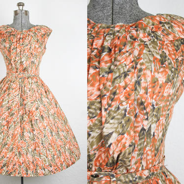 1950's Cotton Novelty Print Feather Sun Dress / Size Small 