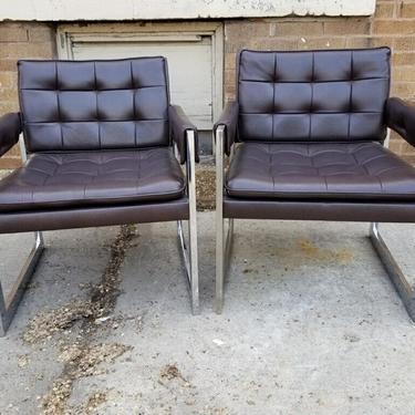 Vintage Pair of Mid Century Milo Baughman Styled Flat-Bar tufted Leather All Original Arm-Chairs for Thayer Coggin