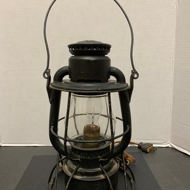 1920s Antique Dietz Vesta Glass Railroad Lantern 