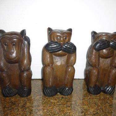 Three Carved Wood Monkey Statues Hear No Evil, See No Evil, Speak No Evil 