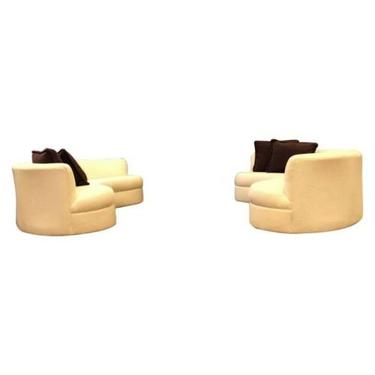 Pair of Kagan Style Curved Sculptural Cream Sofa Modern 1980's Contemporary 