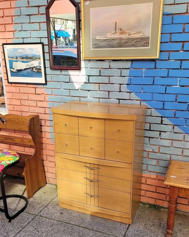 Mid Century Four Drawer Chest, 18.5" x 32" x 43" tall. 