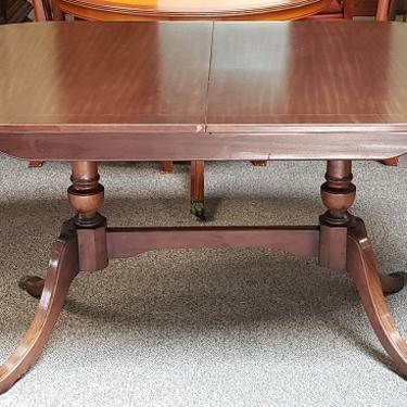 Item #R118 Traditional Double Pedestal Trestle Base Dining Table c.1950s