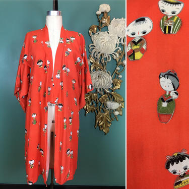 1960s kimono robe, kokoshi dolls, vintage 60s robe, novelty print, Japanese robe, orange rayon, small medium, cropped kimono, loungewear, 34 