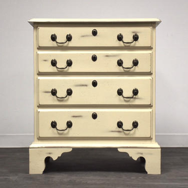 White Shabby Chic Dresser by Harden Furniture 