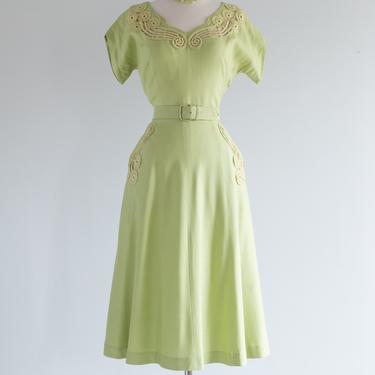 Late 1940's Chartreuse Green Rayon Dress By Ellen Kaye / Medium