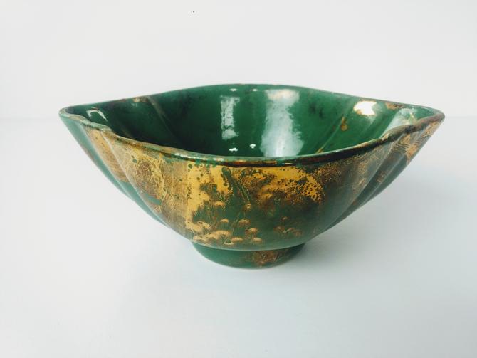 Lane &amp; Co pottery - green and gold dish / bowl 