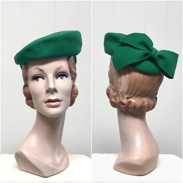 Vintage 1940s Green Felt Hat, Emerald Merrimac Wool Cap with Large Bow Detail, One Size 