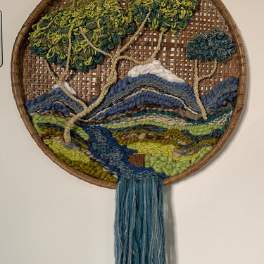 Striking Vintage 1970s Yarn Art Wall Hanging 36&amp;quot; x 54&amp;quot; 