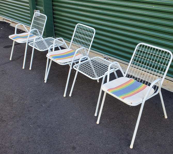 Mid Century Modern White Wire Chair Table Set Emu Italian Outdoor Furniture Metal Original From Making Mod Of San Francisco Ca Attic - Outdoor Furniture San Francisco California