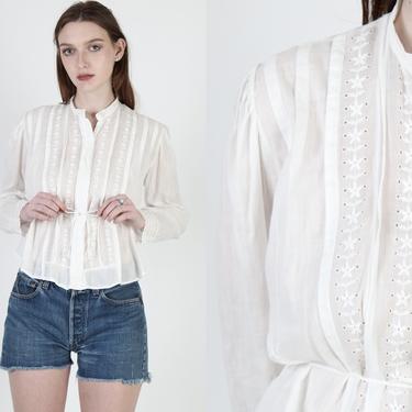 White Cotton Edwardian Style Blouse / Vintage 70s Thin Antique Top / Simple Floral Eyelet Pattern Print / Womens 1940s Lawn Shirt 
