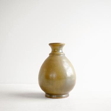Vintage Brown and Green Studio Pottery Vase by Ben Owen Pottery, 6" Ceramic Flower Vase 