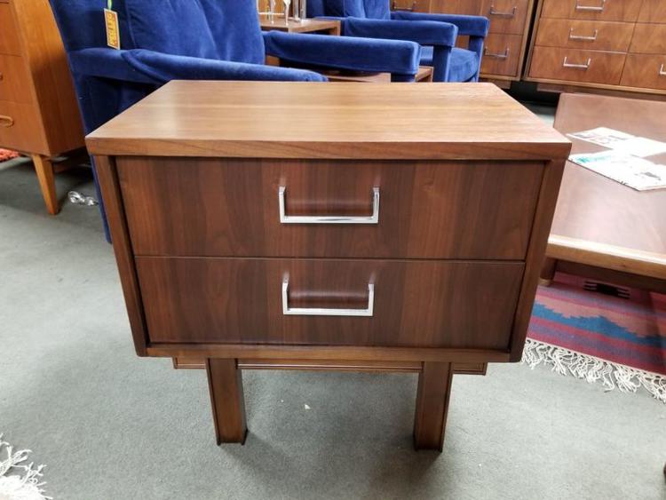 Mid-Century modern walnut two drawer nightstand with chrome pulls