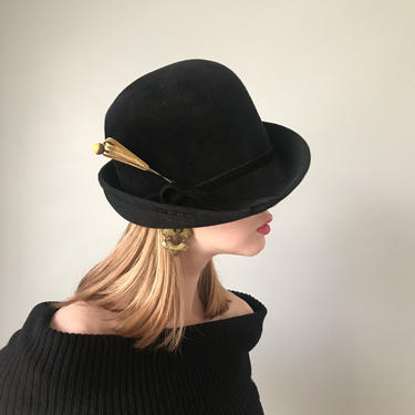 Vintage 30s Felt Asymetrical Cloche Bowler Hat 