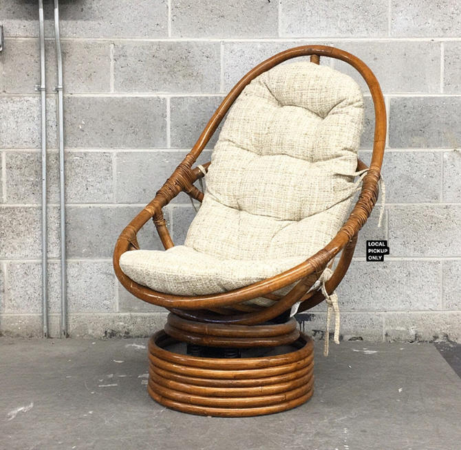LOCAL PICKUP ONLY ———— Vintage Rattan Lounge Chair 