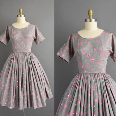 1950s vintage dress | Lucinda Gray Pink Floral Print Sweeping Full Skirt Cotton Dress | Small | 50s dress 