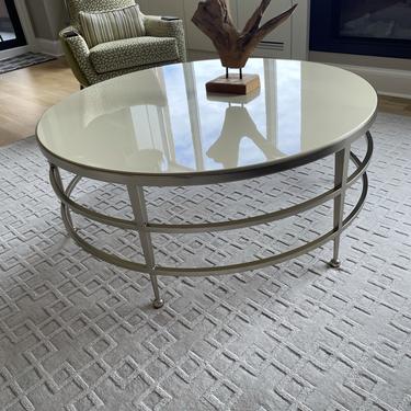 BERNHARDT &#8220;HAVEN&#8221; ROUND COFFEE TABLE WITH CREAM LACQUER TOP