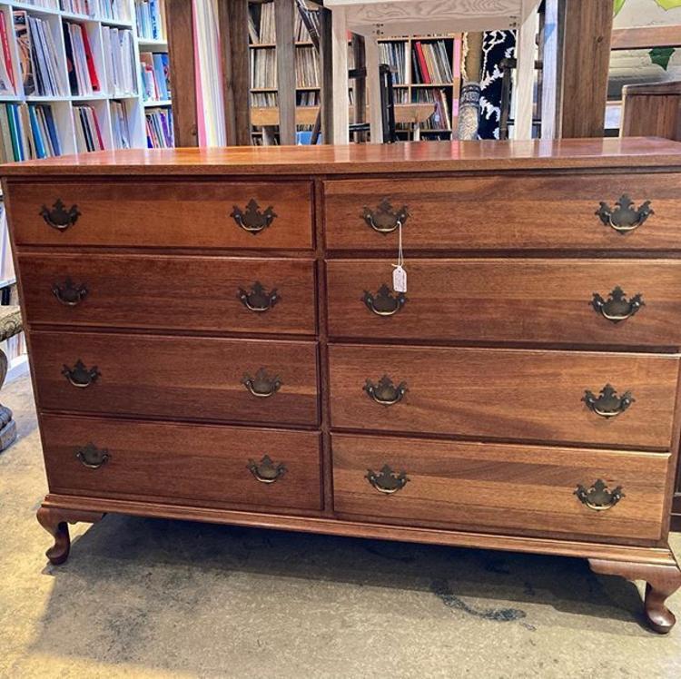 8 drawer mahogany dresser. 53.5” x 20.5” x 37” 