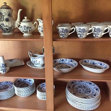 J and G Meakin England Blue Nordic ironstone 73 piece set service for 12 