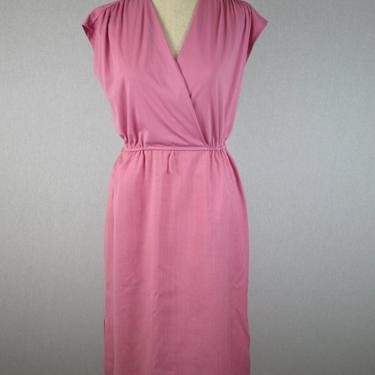 Monochromatic Sweetheart Pink Sleeveless Dress 