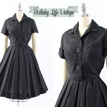 Vintage 1950s Dress | 50s HOLLY HOELSCHER Black Cotton Shirt Dress Circle Skirt Shirtwaist Day Dress with Pockets (x-small) 