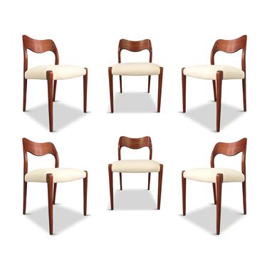Niels O. Moller Six Solid Teak Chairs, Model 71 in White Velvet Midcentury