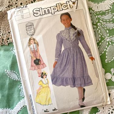 Vintage Sewing Pattern, Gunne Sax, Prairie Peasant Dress, UNCUT Complete with Instructions, Simplicity, Pre-Teen Fits XXS Adult 