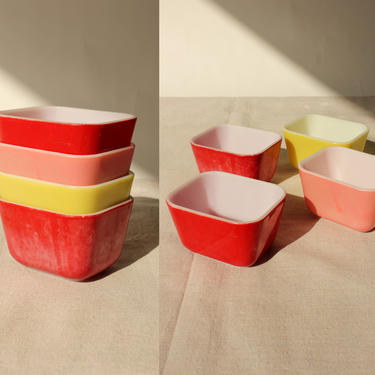 Vintage Pyrex Dish Set, 501, Red, Yellow, Pink, Refrigerator Dish, 1950s, 1 1/2 Cup, Set Of Four 
