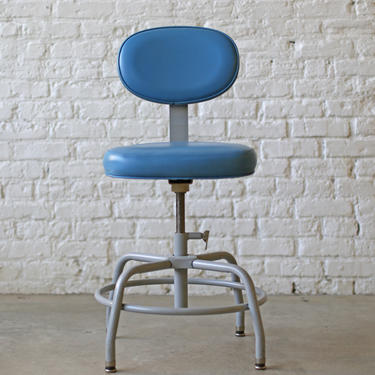 amazingly adjustable desk- or bar-height seating: baby blue vintage industrial drafting stools by Cramer 