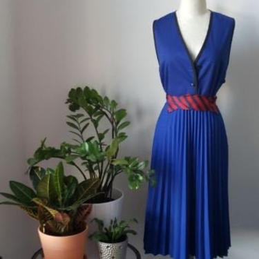 Vintage 1970s Sarah K. According Pleat Blue Skirt 