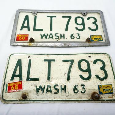 VTG 1963 WA STATE LICENSE PLATES PAIR - ALT 793 - Base Plate Set WASHINGTON Tags