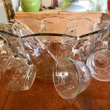 Savannah Anchor Hocking Punch Bowl Set - 8 Glasses and Ladle 