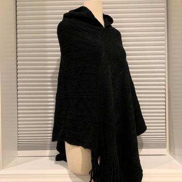 beautiful Black V-shape poncho with tassels and hood 