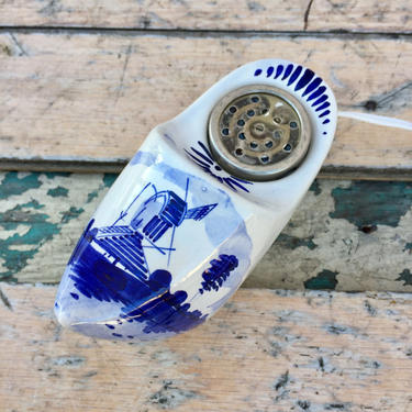 Fumofix "Delft" Shoe Lighter