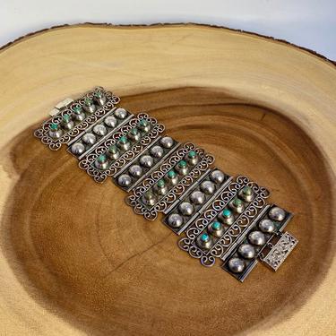 DOTTED LINE Vintage 50's Mexican Turquoise & Silver Bracelet | Vintage Link Cuff  | Vintage Turquoise Jewelry | Southwestern Jewelry 