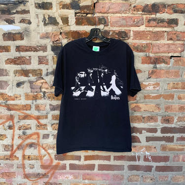 Vintage The Beatles Abbey Road T-Shirt Size Large Apple records official licensed 