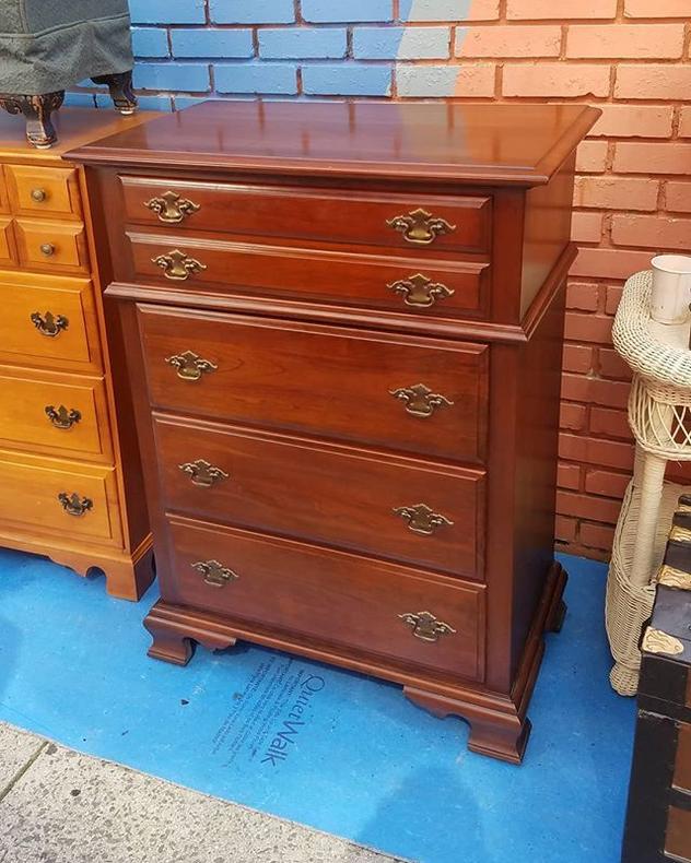 Four Drawer Petite Cherry Young-Hinkle Chest. 32" wide 44" high. 