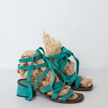 1970s Green Suede Lace Up Sandals 