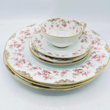 Vintage Noritake Porcelain China Charmaine Gold Band _ 4 Dinner Plates - 2 Bread Plates and Tea cup and Saucer- Replacement China 